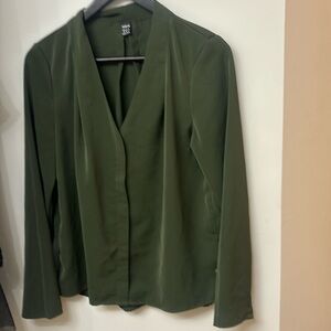 Medium blouse (size 6 SHEIN)